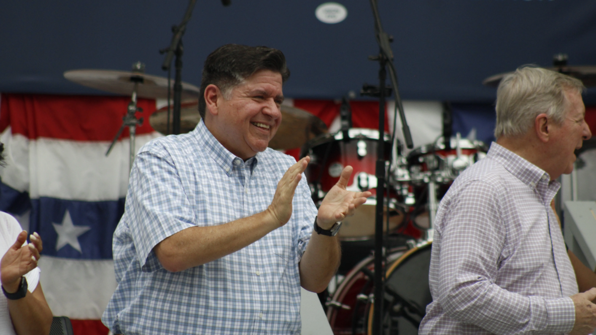 Pritzker detours from distancing Dems from socialist live-streamer