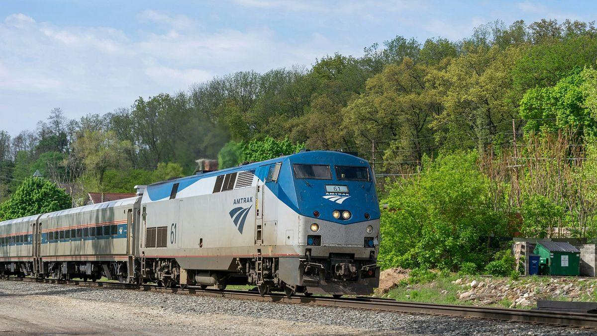 South Side opposition comes to billionaire-backed Amtrak facility relocation