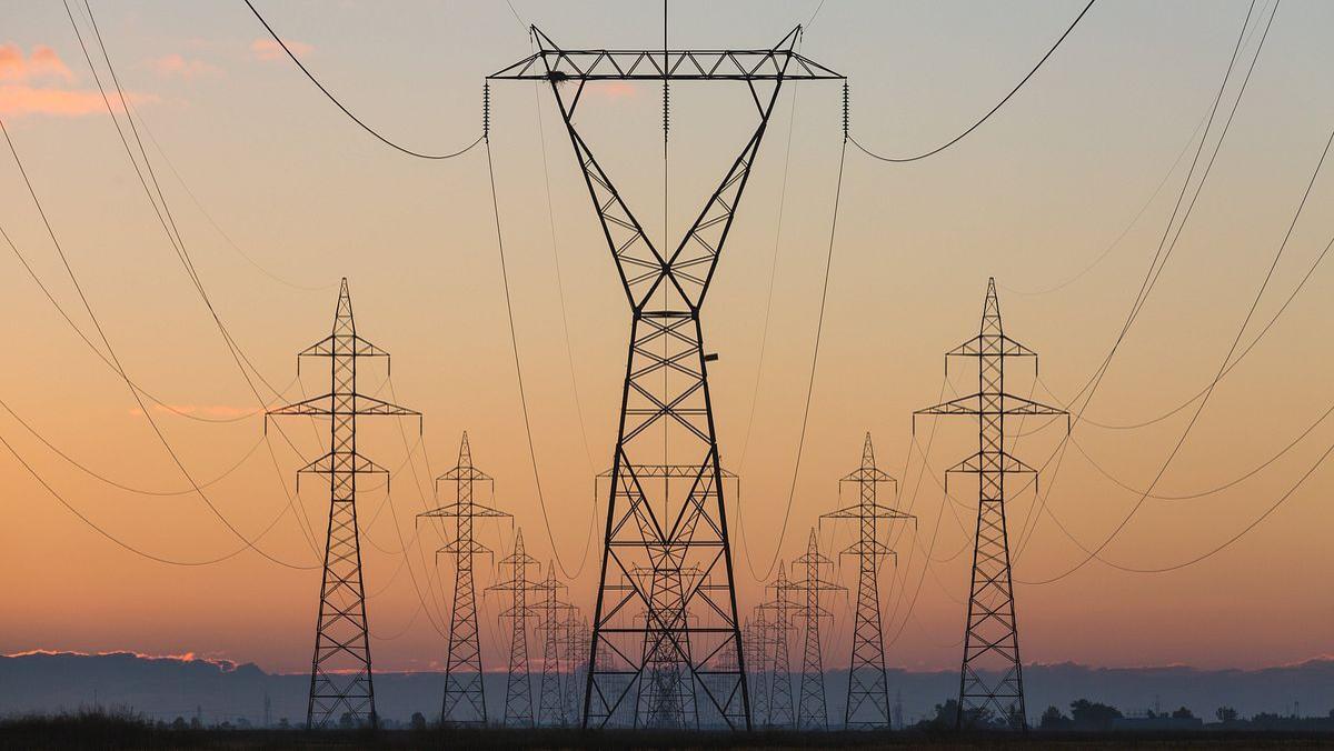 Data center transmission line plan moved off artist's Saukville property
